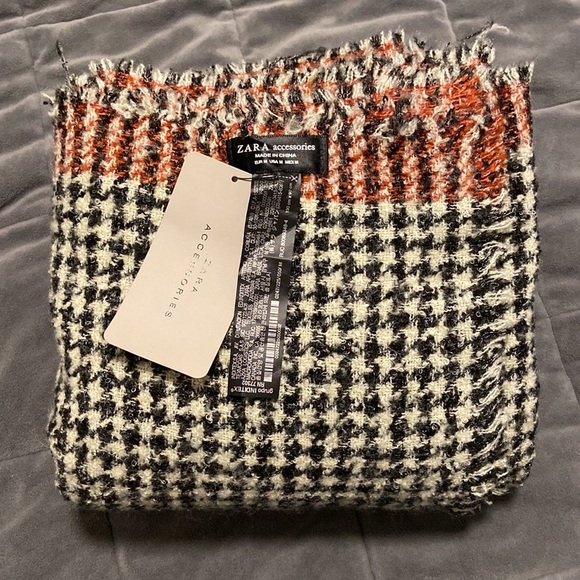 NWT ZARA Large Houndstooth blanket scarf/shawl - Picture 1 of 3